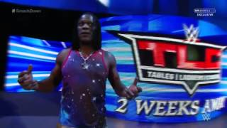 Smackdown 2015/12/03 - R-Truth finds himself on the ramp (Wyatt Family Pre-entrance sequence)
