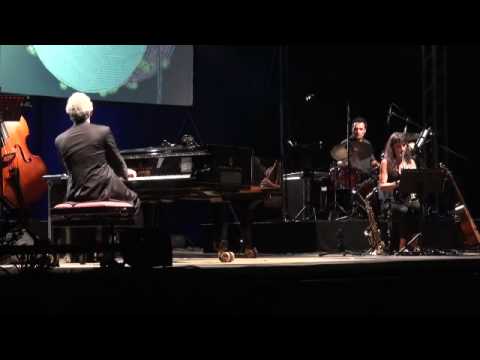 Nicola Piovani, La Voce della Luna, Voice of the Moon