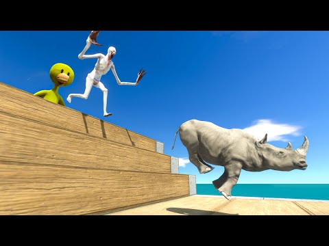 Run Away from Monsters - Animal Revolt Battle Simulator