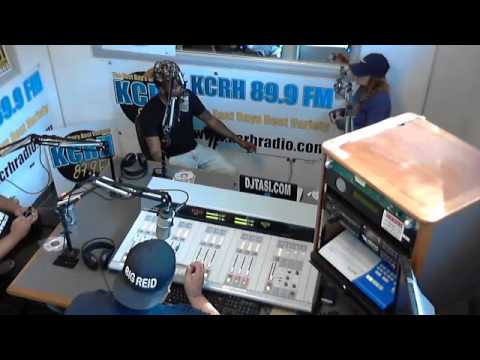 Riley Hero #Live on KCRH 89.9 FM #TheMidDayMixUp!!