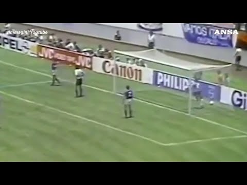 Morto Maradona, i gol piu' belli del Pibe de Oro