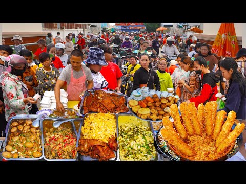 How Vendors Serve 1,000+ Breakfasts in Minutes at Cambodia’s Busiest Market