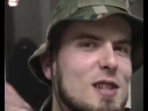 Moskri- Necu da se skidam go,evo za inat