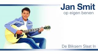 De Bliksem Slaat In Music Video