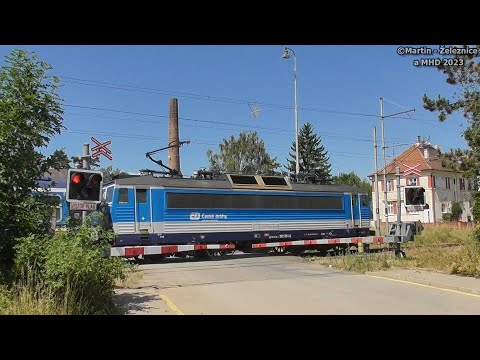 železniční přejezd Přeštice - P870 / 07.07.2023 / Czech railroad crossing