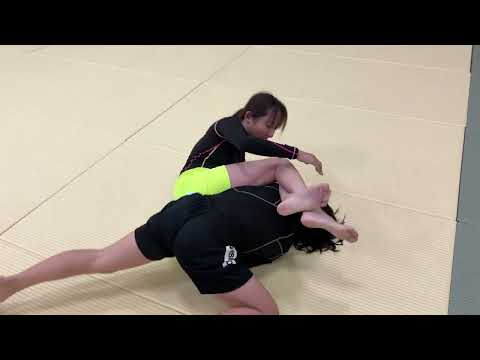 女子三角地獄柔術スパーリング