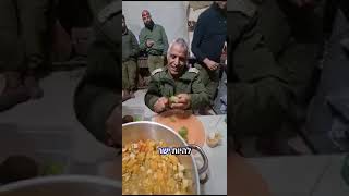 במטבח של חאן יונס: אבא של המג"ד הגיע לעזור בטו בשבט... האמונה בבורא עולם והקרבה אליו מגינים עלינו...