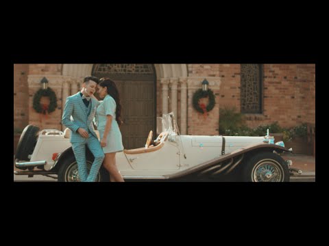 Los Parras- "Es Que Contigo" (Video Oficial)