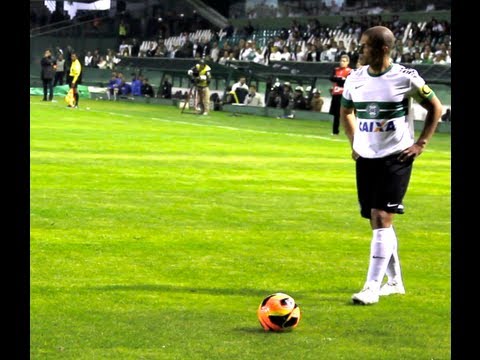 Alex Camera 10 | Coritiba 5 X 3 Ponte Preta