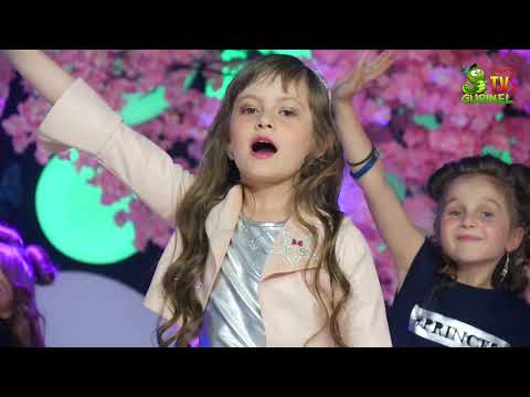 Laura Stropșa - Un zîmbet în oglindă (DoReMi-Show)