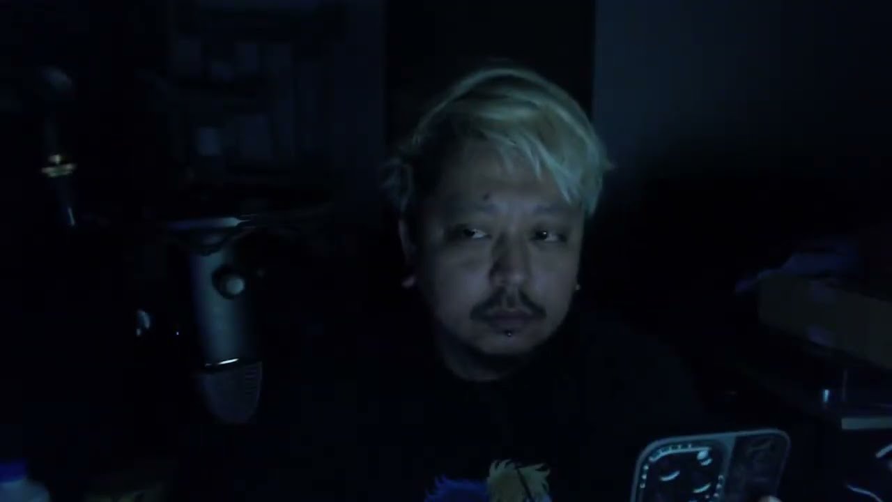 顔むくみ寝起きおじさんの日曜日