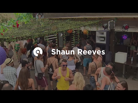 Shaun Reeves Live @ Trust Pool Party, OFF BCN 2014