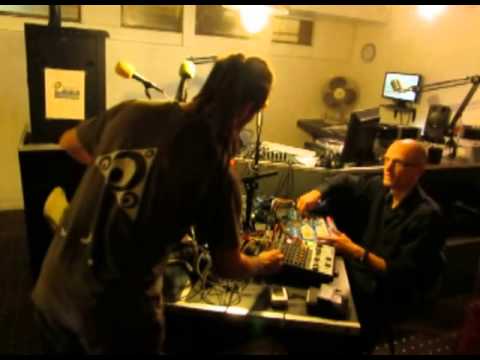 Barouf   Logic LFO   Radio FMR