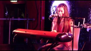 Carly Bryant - Tout Doucement @229 Club, London
