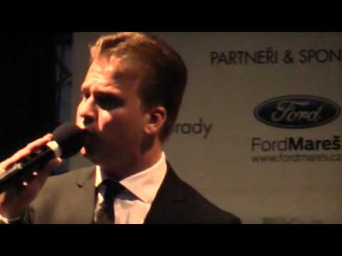 Martin Chodúr Poděbrady 4.6.11 (Can't Take My Eyes Off You)