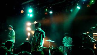 Deerhunter - Agoraphobia (Paris, 13 May 2010)