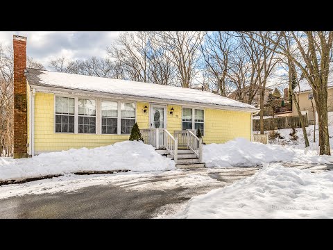 73 Foster Rd, Swampscott MA - Colleen Toner - Tel: 617-438-7878