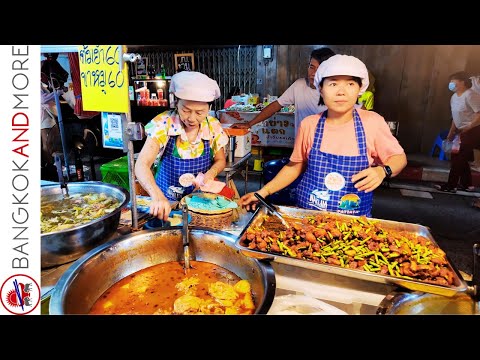 Amazing PATTAYA Street Food Scene - THAILAND 2024