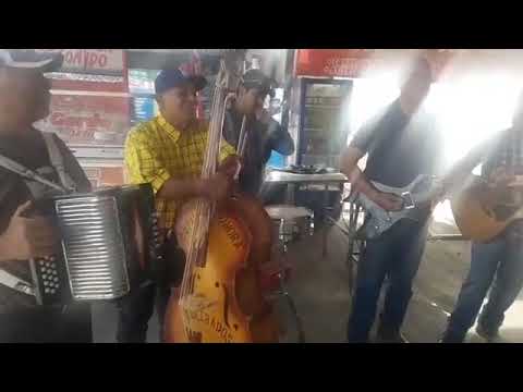 Lord carnita asada con grupo tolerados de empalme sonora en las gorditas del gordo Hermosillo sonora