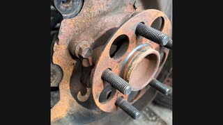 How to diagnose a noisy rear wheel bearing. 2012 Prius.