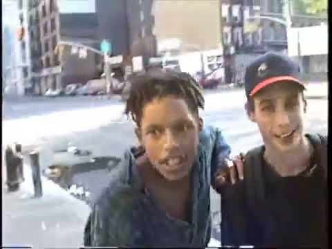 Trova l'intrusa - Toh, chi si vede...