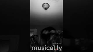 Aye Break your neck challenge💋