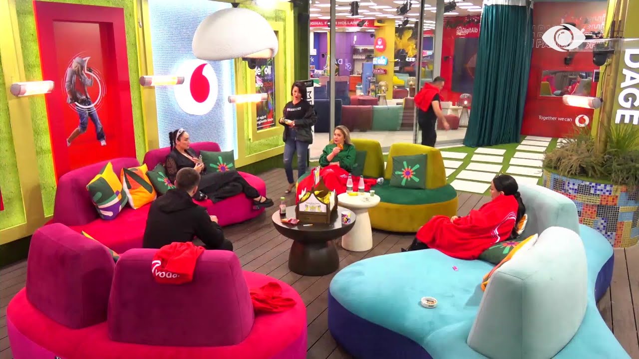 Meritoni: A i njeh gangsterat ti? / Roza: Unë s’kam frikë nga asgjë…