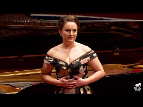 Grieg: Die verschwiegene Nachtigall - Louise Alder and Joseph Middleton