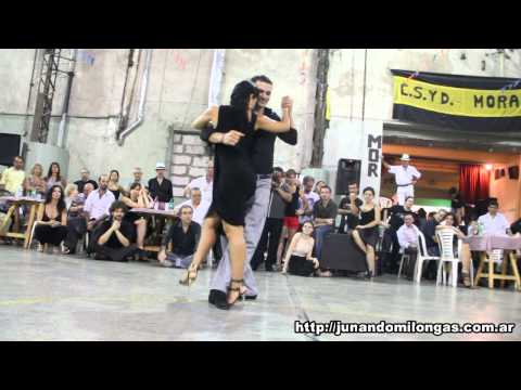 BRUNO TOMBARI Y CORINA HERRERA en La Milonga del Moran 02/03