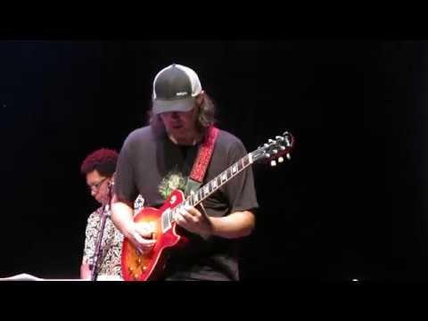 Amazing Woody Aplanalp guitar solo—end of 'New Generation' OBFM Saban 10272018