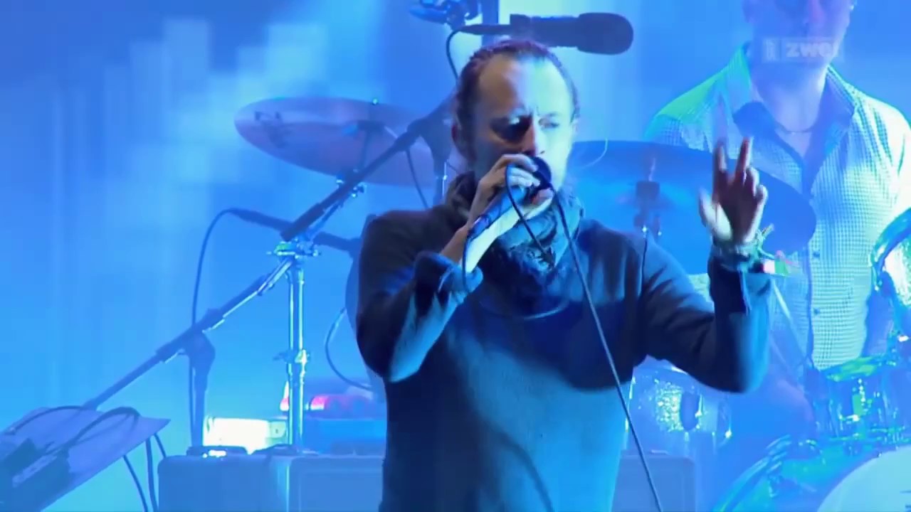 Everything In Its Right Place + Idioteque - Radiohead @ Openair St Gallen 2016 - YouTube