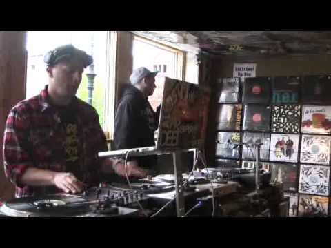 Deejay Element & Daru Jones @ Record Store Day, Fat Beats, NYC