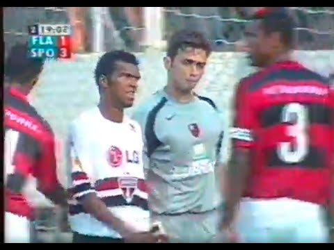 FLAMENGO 1x6 SÃO PAULO - Campeonato Brasileiro Série A 2005 - trechos (Globo)