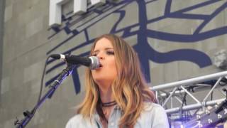 Second Wind - Maren Morris at The O2, London (2016)
