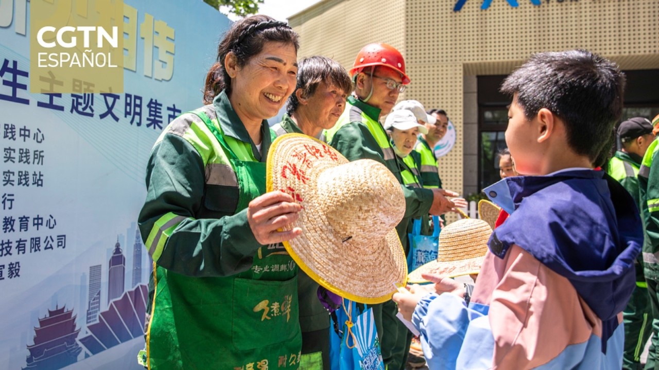 Xi envía saludos a los trabajadores de todo el país antes del Día Internacional de los Trabajadores