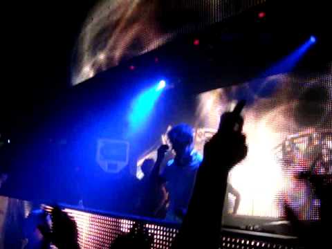 Armin van buuren [The Right Escape (Armin van Buuren Mashup)] @Cocoricò, Riccione 23/07/2010