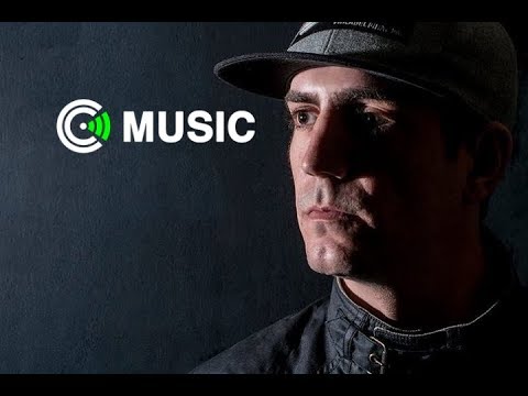 Corrupt (UK) - Strange Things (Feat Raas)