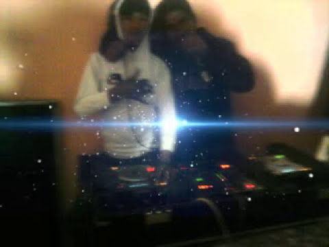 CHIBULEO Y PILAHUIN LOS ANGELITOS LOS GALLITOS, LLAMINGOS, INVACION Rmx RUNA SHUNGU