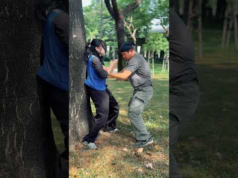 Self defense 117 | ACTION HOUSE #actionhouse #martialarts #short #selfdefense