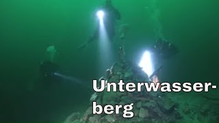 preview picture of video 'Unterwasserberg beim Tauchplatz Franzosenschanze - Wolfgangsee'
