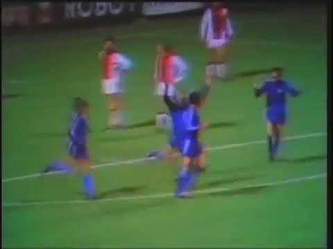 ECC 1977-78. Round of 16. AFC Ajax - Levski Sofia. Highlights.