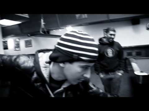 Yes-R - Dubbel O II (ft Soesi B, Devil, Boa, Abba, Sjaak, Ali B, Re-B & Negativ)