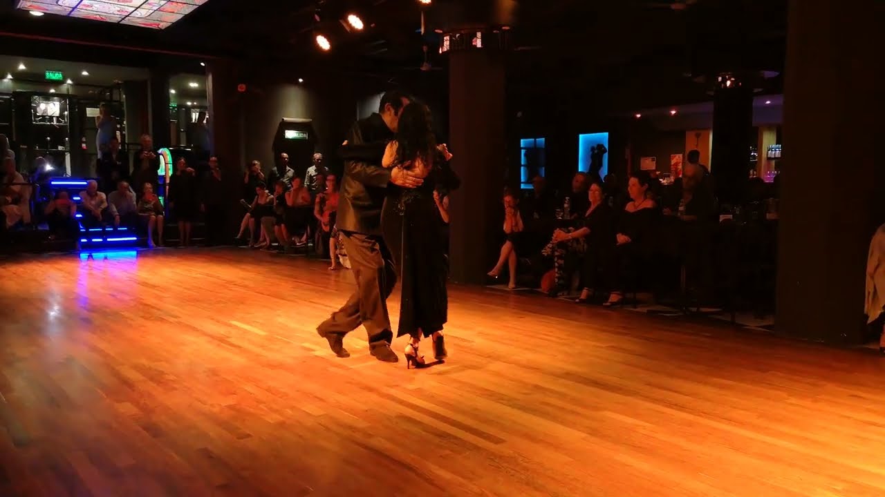 Ernesto Balmaceda & Stella Baez: Bajo Un Cielo De Estrellas (Vals), 2023