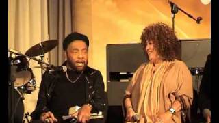 Amazing Testimony by Andrae Crouch.mp4