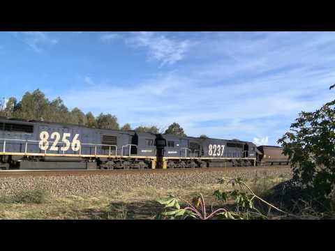 NSW "82 Class" Diesel Locomotives On Coal Trains (5/6/2010) - PoathTV Australian Railways