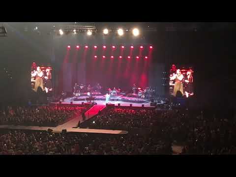 Lilly Kelly und Luke Kelly spielen Live „Ich wollte nie Erwachsen sein“ 😢😊München 23.02.2020