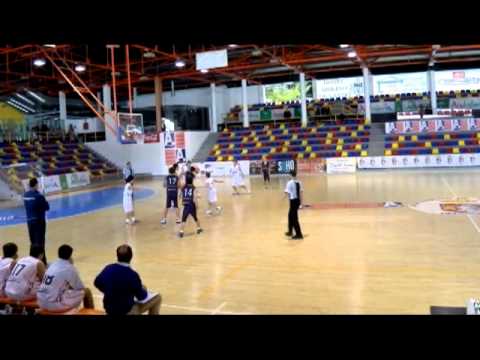 CB Torcal Antequera - Cadete Azul CB Novaschool: 30-103
