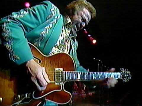 Branson City Limits Ft.  Roy Clark, Jim Stafford, The Osmonds, Yakov Smirnoff