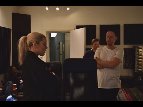 Natalie Sandtorv feat. Martin Vinje // Fears The Acoustic Sessions