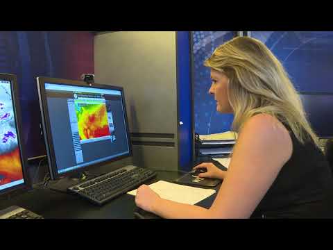 How do Meteorologist predict the weather?